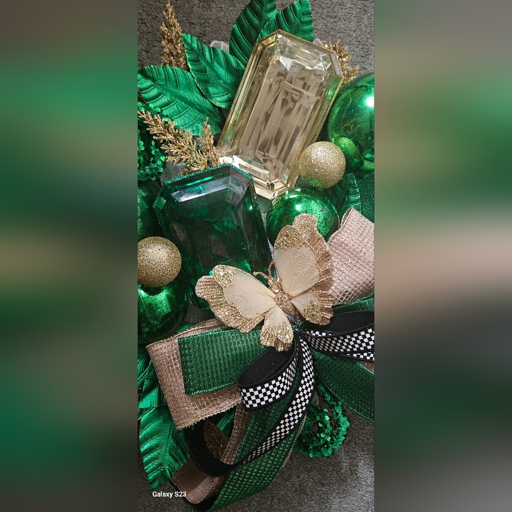 XL Elegant St Patricks Day Wreath, Green And Gold Spring Designer Wreath - Picture 3 of 7